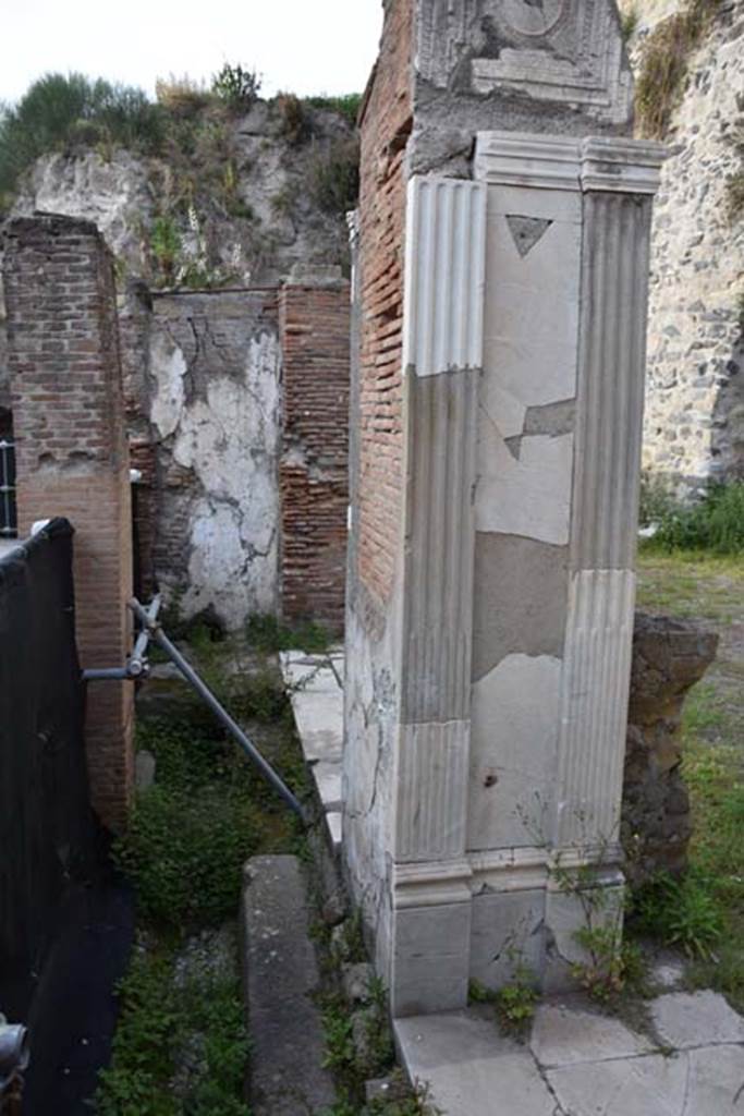 Herculaneum, April 2007. Looking west from four-sided arch.
Photo courtesy of Nicolas Monteix.